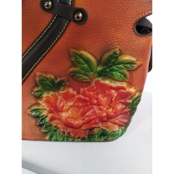 Genuine Leather Embossed Floral Garden Butterfly Artsy Handbag NEW Boho - Picture 6 of 14